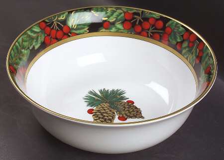 Holiday Pine 9" Salad Serving Bowl