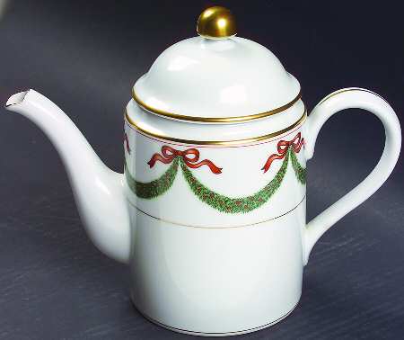 Holiday Splendor Coffee Pot & Lid