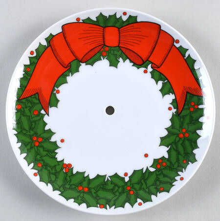Holly Wreath Salad Plate for 2-Tiered Serving Tray