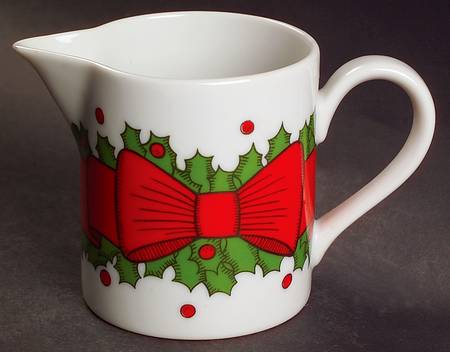 Holly Wreath Creamer
