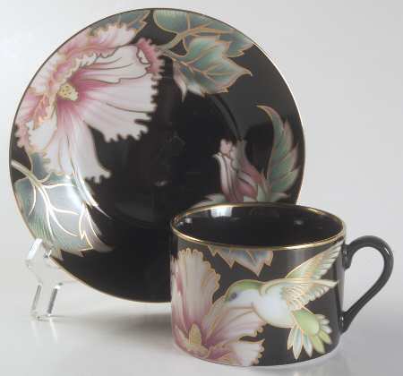 Hummingbird Black Flat Cup & Saucer Set