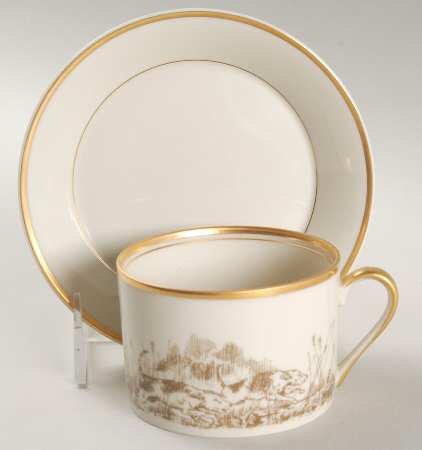 Hunt Flat Cup & Saucer Set