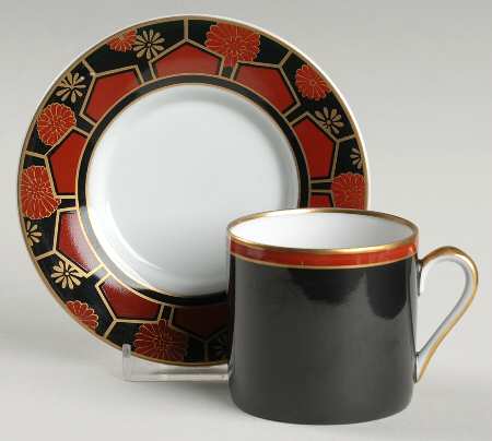 Kuruma (Black, Rust, Gold) Flat Demitasse Cup & Saucer Set