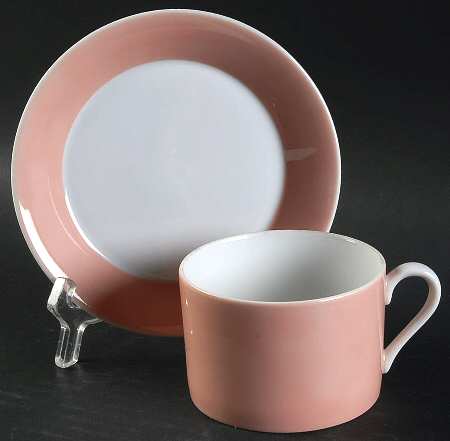 La Ronde Peach Flat Cup & Saucer Set