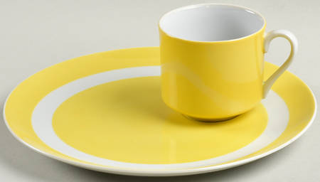 La Ronde Dark Yellow Snack Plate & Cup Set
