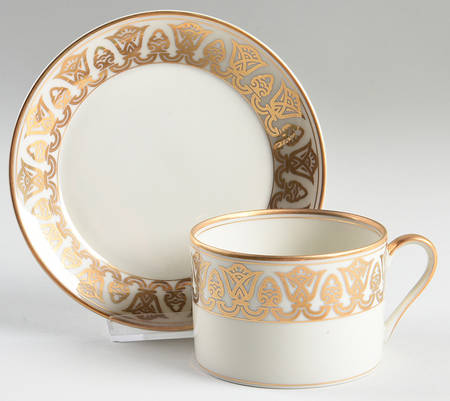 Luxor Flat Cup & Saucer Set