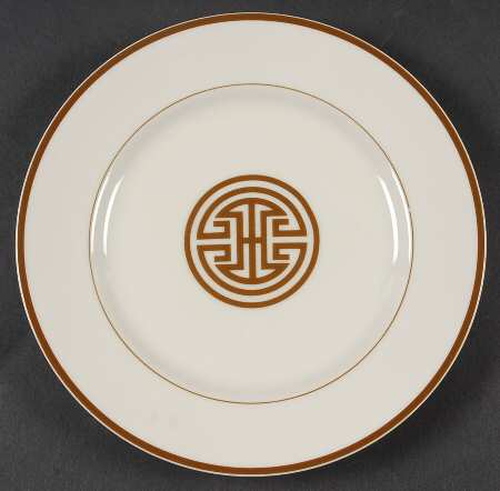 Mandarin Crest Salad Plate