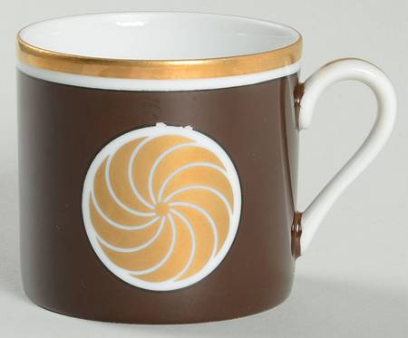 Medaillon d'Or Cognac (Medium Brown) Flat Demitasse Cup