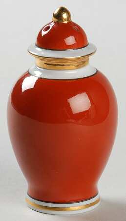 Medaillon d'Or Orange (Terra Cotta) Salt Shaker & Lid