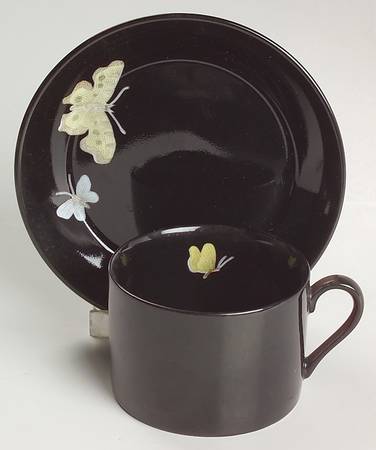 Midnight Poppy Flat Cup & Saucer Set