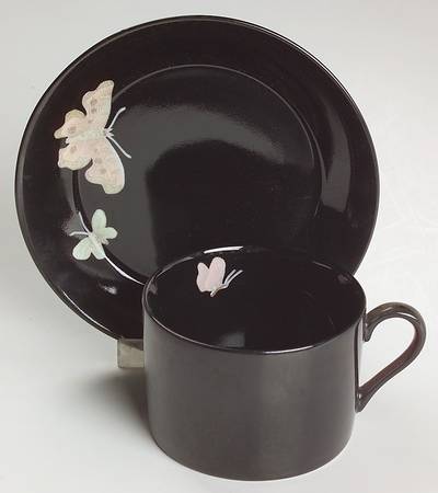 Midnight Poppy Flat Cup & Saucer Set
