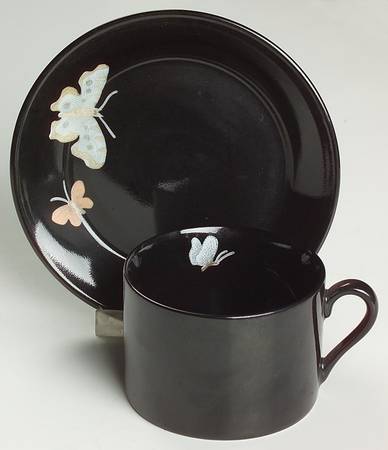 Midnight Poppy Flat Cup & Saucer Set