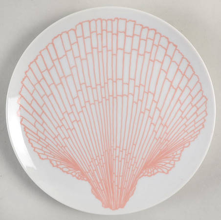 Monotone Shell Peach Salad Plate