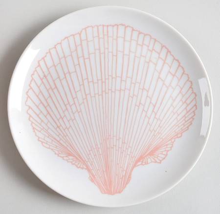 Monotone Shell Peach Bread & Butter Plate