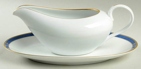 Norfolk-Lafayette Gravy Boat & Underplate/Relish