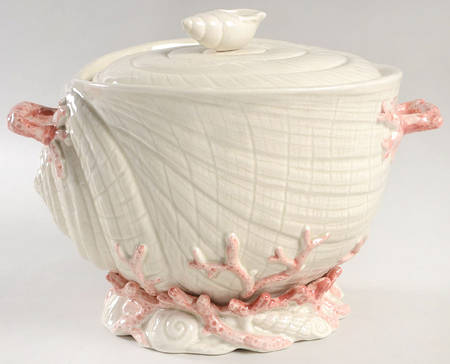 Oceana (Pink Coral Edge) Oval Tureen & Lid
