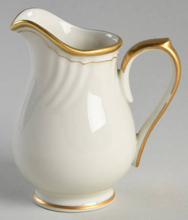Orleans Ivoire Creamer
