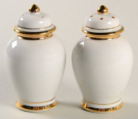 Palais Buff Salt & Pepper Set