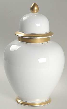Palais White (Japan) Large Ginger Jar & Lid