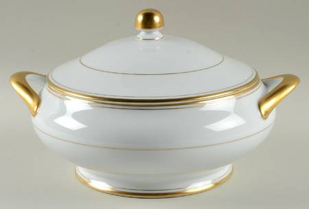 Palais White (Japan) Round Covered Vegetable by Fitz & Floyd
