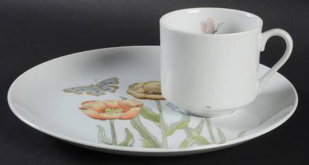 Pastel Poppy (White Background) Snack Plate & Cup Set