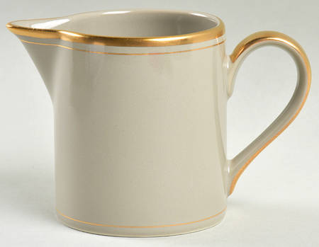 Pavillon Greige Creamer