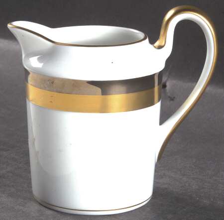 Platine D'Or (Round) Creamer by Fitz & Floyd