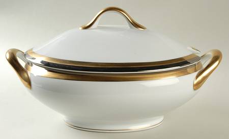 Platine D'Or (Round) Tureen &  Lid