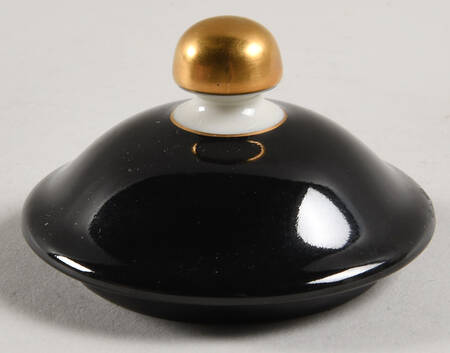 Renaissance Black On Buff Lid for Sugar Bowl