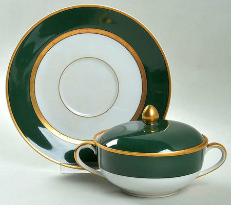 Renaissance Dark Green Flat Cream Soup Bowl & Saucer Set with Lid
