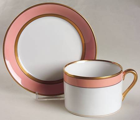 Renaissance Peach (Wide Gold Verge Line) Flat Cup & Saucer Set