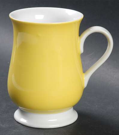 Rondelet Yellow Footed Mug