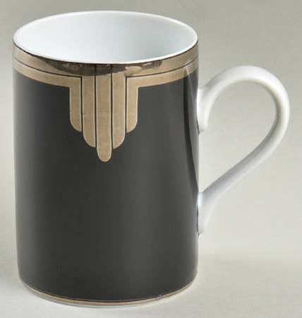 Roxy Black Mug