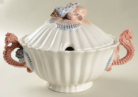 Seahorse Giftware Tureen &  Lid