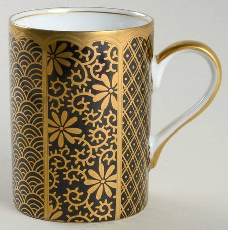 Shinmonzen Black Mug