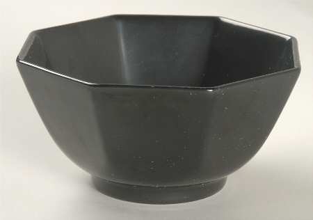 Total Color Black (Round, Smooth) 5" Octagonal Vegetable Bowl