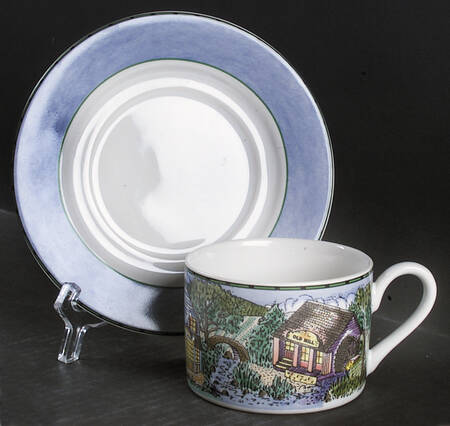 Town and Country Flat Cup & Saucer Set