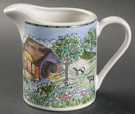 Town and Country Creamer