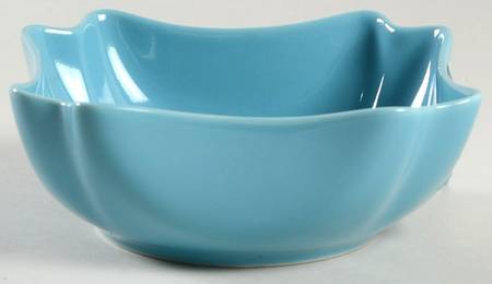 Total Color Spectrum Aqua (Round) Scalloped Soup/Cereal Bowl
