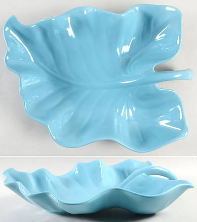 Total Color Spectrum Aqua (Round) 15" Leaf Shaped Platter