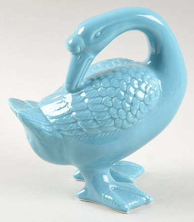 Total Color Spectrum Aqua (Round) Duck Figurine