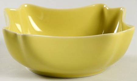 Total Color Spectrum Yellow (Round) Scalloped Soup/Cereal Bowl