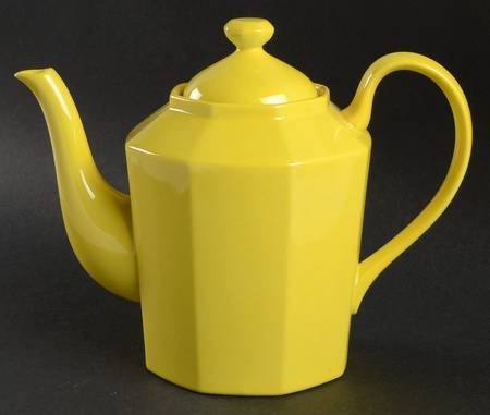 Total Color Spectrum Yellow (Octagonal) Teapot & Lid