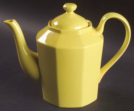 Total Color Yellow (Octagonal) Teapot & Lid