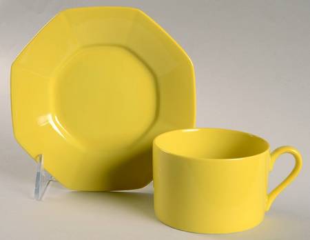 Total Color Yellow (Octagonal) Flat Cup & Saucer Set