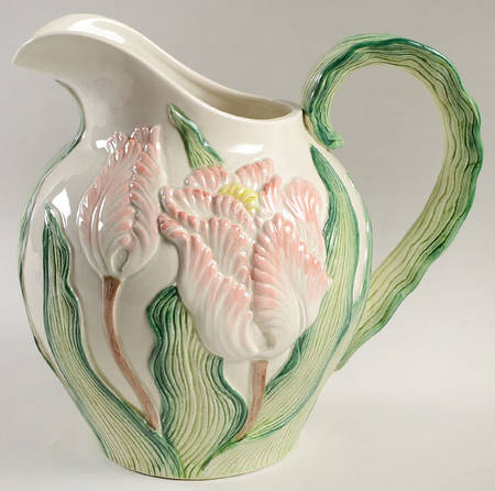 Tulip Garden 80 Oz Pitcher