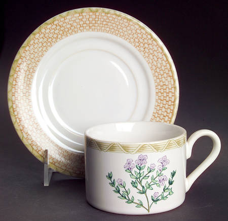 Vegetable Basket Flat Cup & Saucer Set
