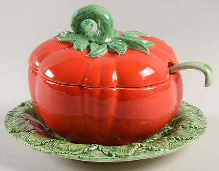Vegetable Garden Mayonnaise & Lid, Ladle and Underplate
