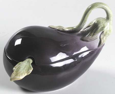 Vegetable Garden Sauce Boat & Lid with Ladle