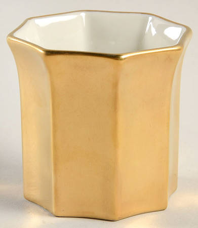 Versailles Crème Cigarette Holder